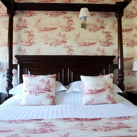 The Pheasant Public House & Hotel Gestingthorpe Экстерьер фото