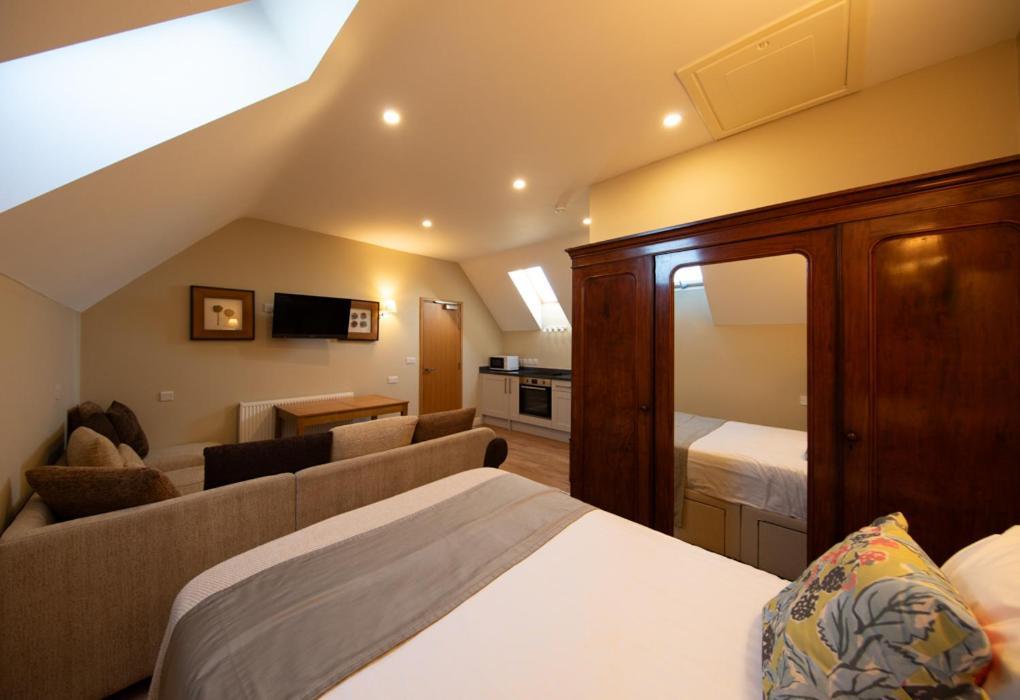 The Pheasant Public House & Hotel Gestingthorpe Экстерьер фото