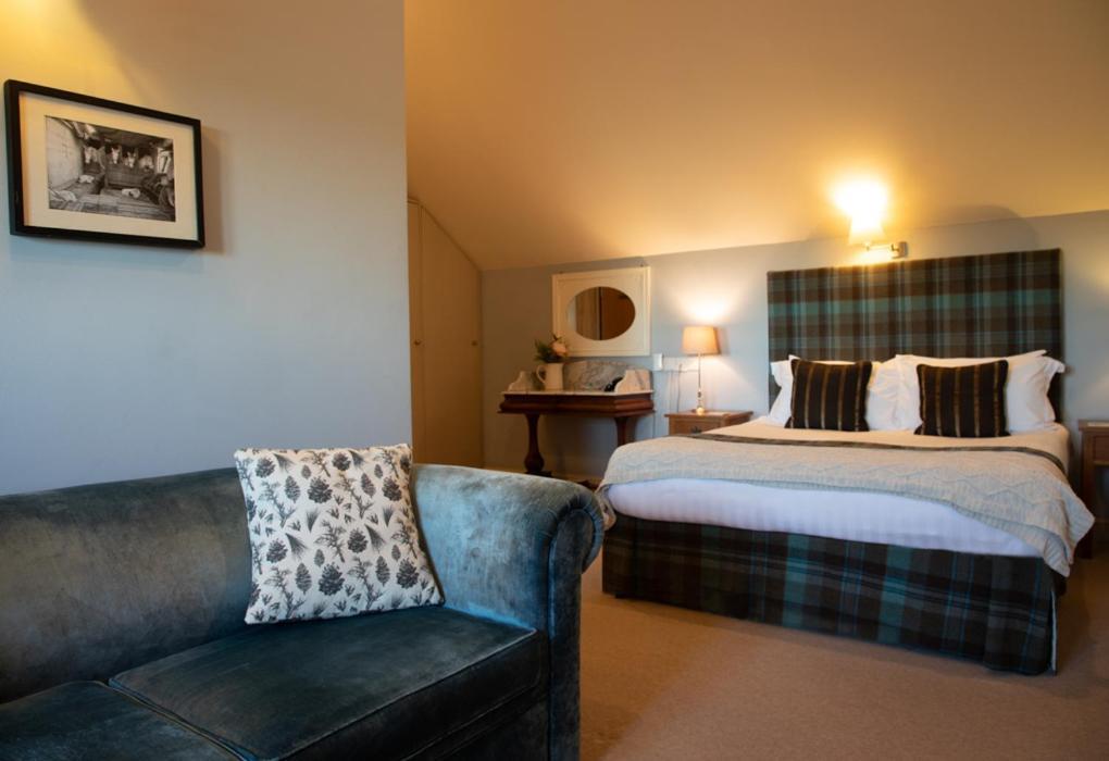 The Pheasant Public House & Hotel Gestingthorpe Экстерьер фото
